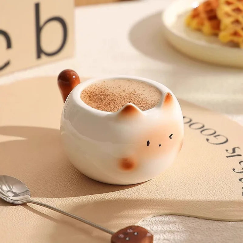 adorable cat-themed tea mug