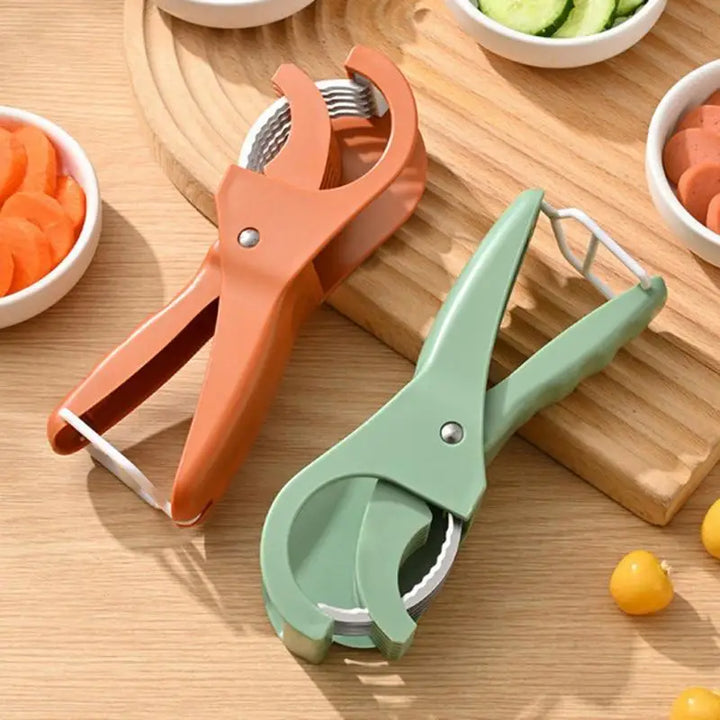 Press-Down Salad Chopper – BPA-Free Kitchen Gadget for Healthy Living